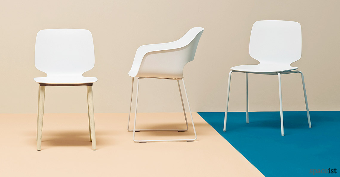Babila white meeting chair with a sled base