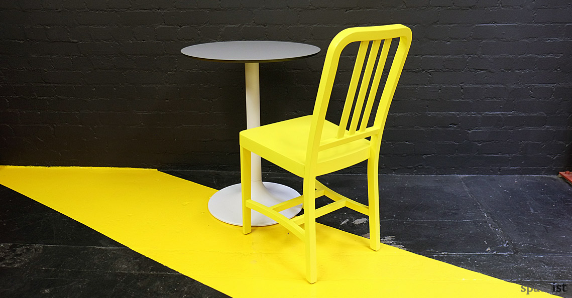 CO-2 solid beech cafe chair in yellow red blue black