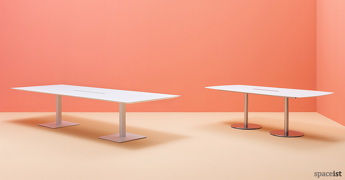 Plano-2 white meeting table with a metal base