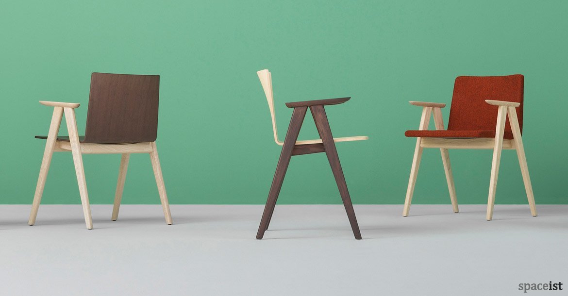 Saka wood chairs family