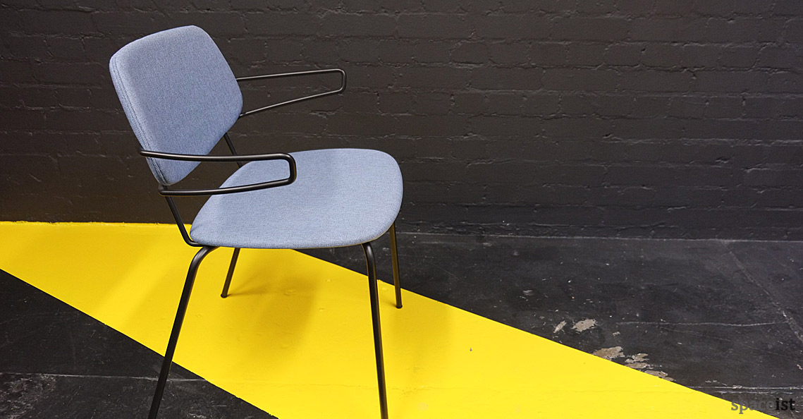 Dolli red meeting room chair