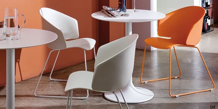 dream white designer cafe tables