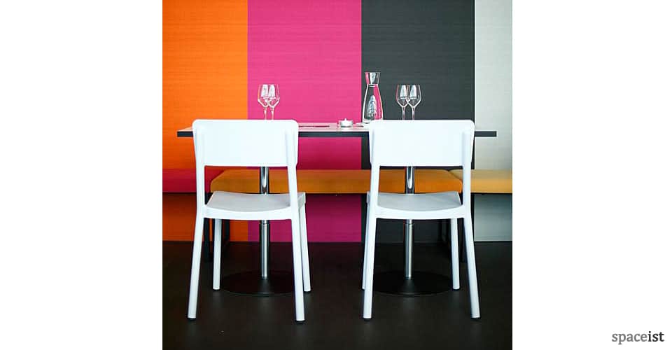 Lisboa white cafe chair