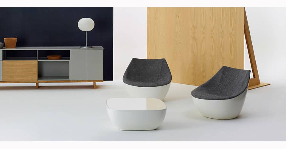 Orbital white and black coffee table